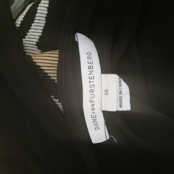 DIANE VON FURSTENBERG Wrap Halter Dress-10 - Picture 2 of 4